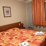 Hotel Restaurant La Diligence 2*