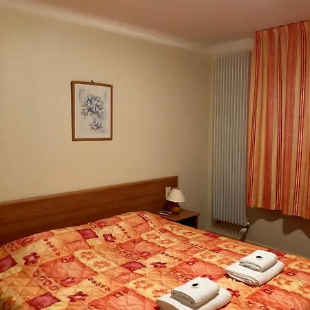 La Diligence Hotel 2*